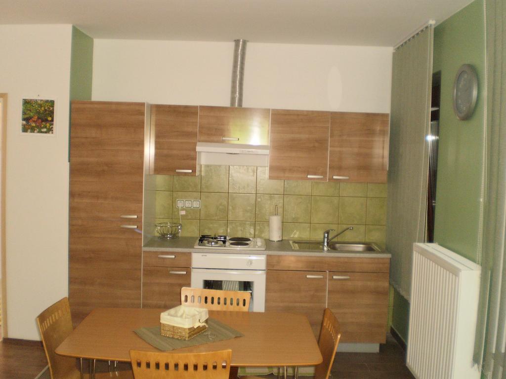 Apartments Petar Pan Krapinske Toplice Pokój zdjęcie