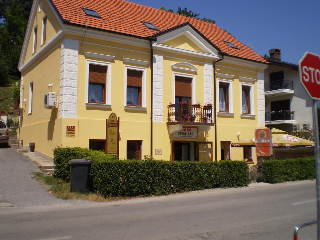 Apartments Petar Pan Krapinske Toplice Pokój zdjęcie