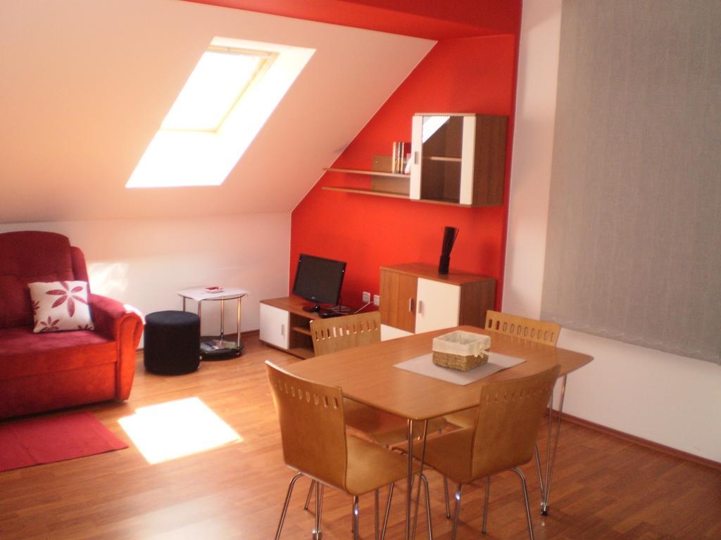 Apartments Petar Pan Krapinske Toplice Pokój zdjęcie